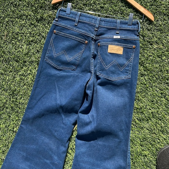 Wrangler wanderer 622 high rise flare size 26 - Picture 7 of 9